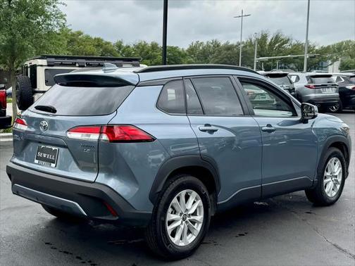 2023 Toyota Corolla Cross LE