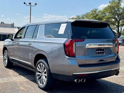 2022 GMC Yukon XL Denali