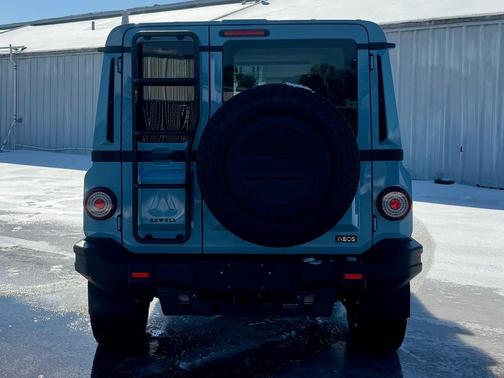 2024 INEOS Grenadier AWD