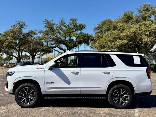 2023 Chevrolet Tahoe 4WD Z71
