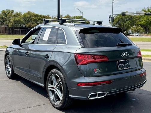 Daytona Gray Pearl Effect 2019 Audi SQ5 3.0T Premium Plus
