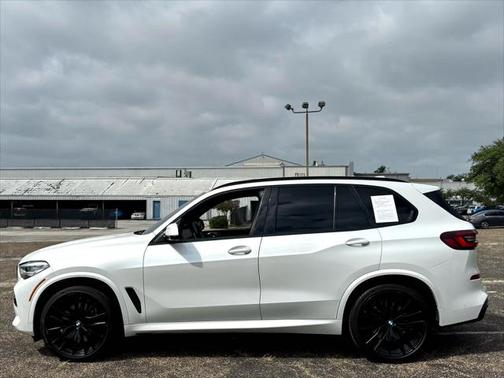 2020 BMW X5 M50i