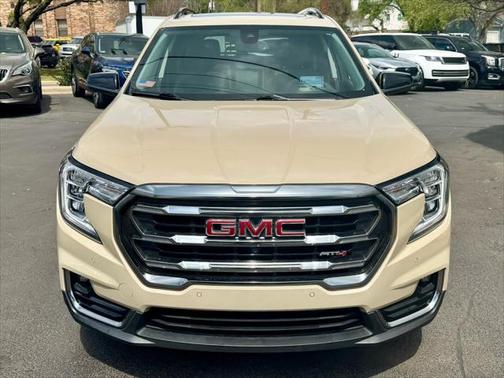 2022 GMC Terrain AWD AT4