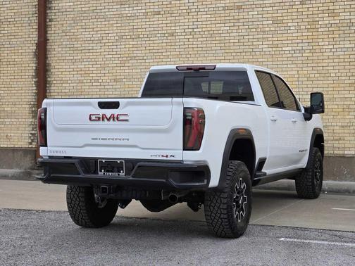 2026 GMC Sierra 2500 AT4X