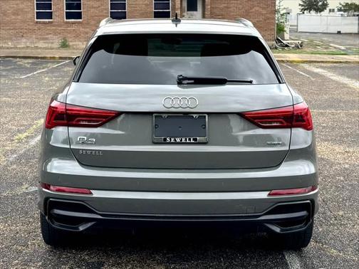 2022 Audi Q3 45 S line Premium Plus