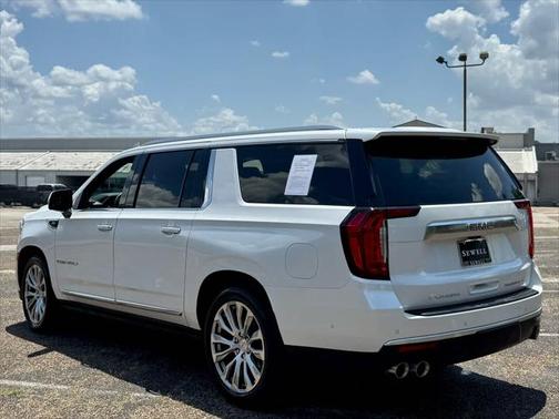 2023 GMC Yukon XL Denali