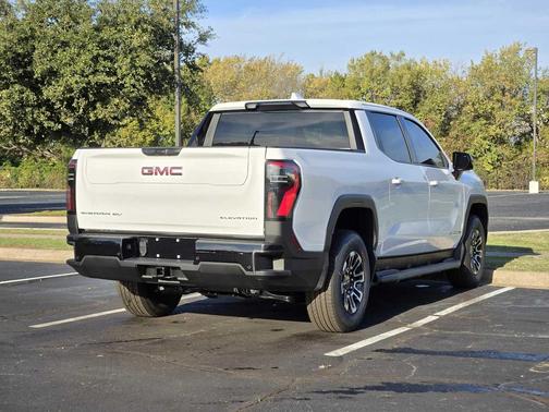 2026 GMC Sierra EV Extended Range Elevation