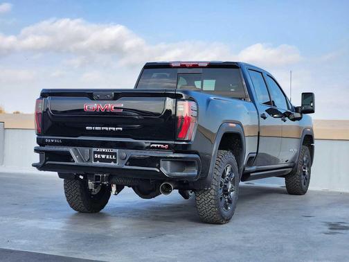 2026 GMC Sierra 2500 AT4