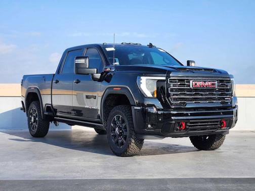 2026 GMC Sierra 2500 AT4