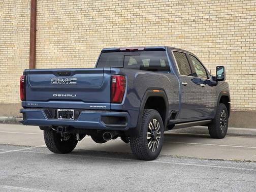 2025 GMC Sierra 2500 Denali Ultimate