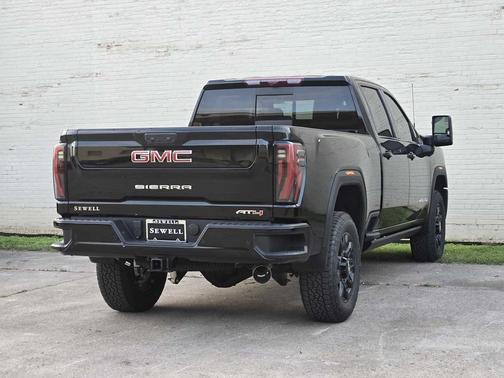 2026 GMC Sierra 2500 AT4