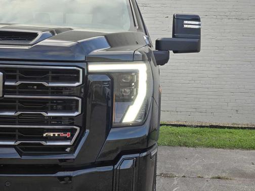 2026 GMC Sierra 2500 AT4