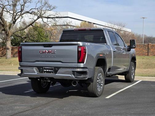 2026 GMC Sierra 2500 SLT