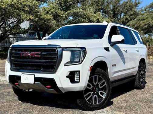 2021 GMC Yukon 4WD AT4