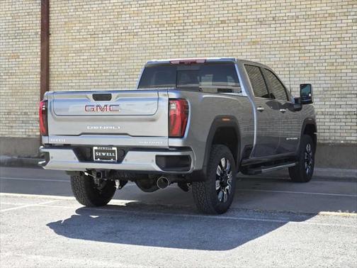 2025 GMC Sierra 2500 Denali