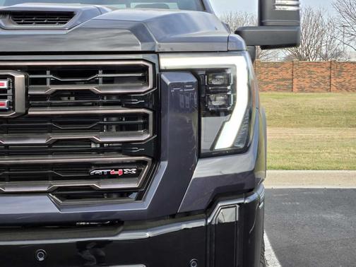 2026 GMC Sierra 2500 AT4X