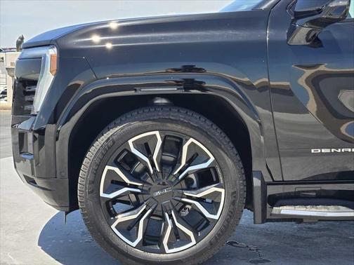 2025 GMC Sierra EV Max Range Denali