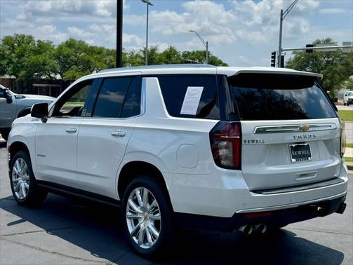 2021 Chevrolet Tahoe 4WD High Country