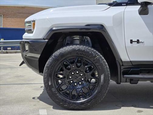 2025 GMC HUMMER EV SUV 2X