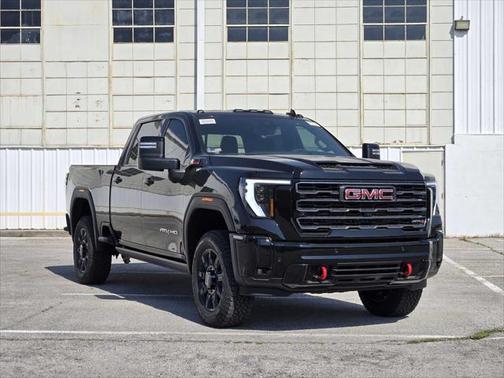 2025 GMC Sierra 2500 AT4