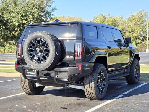 2026 GMC HUMMER EV SUV 2X