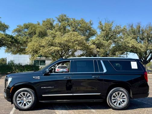 2025 GMC Yukon XL Denali