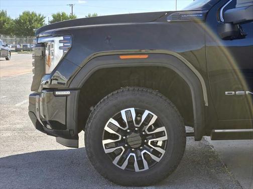 2025 GMC Sierra 2500 Denali Ultimate