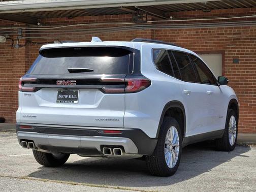 Glacier White Tricoat 2026 GMC Acadia Elevation FWD