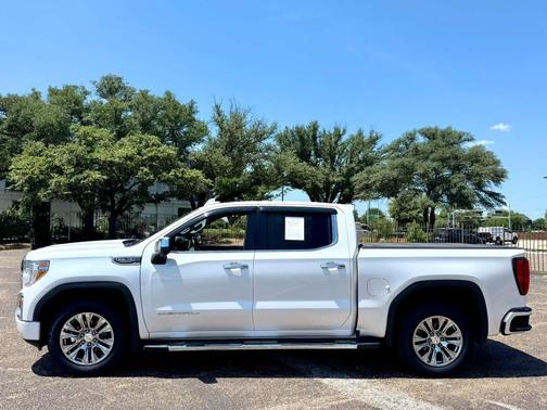 White Frost Tricoat 2021 GMC Sierra 1500 Denali