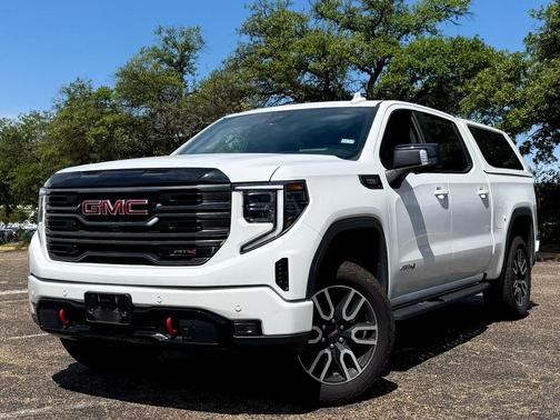 Summit White 2026 GMC Sierra 1500 AT4