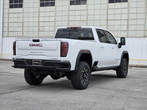 2025 GMC Sierra 2500 AT4