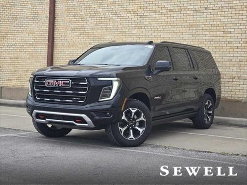 2025 GMC Yukon XL 4WD AT4