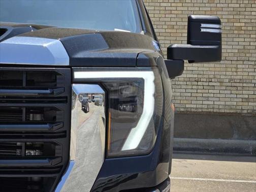 2025 GMC Sierra 2500 Base