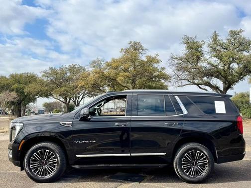 2025 GMC Yukon 2WD Elevation