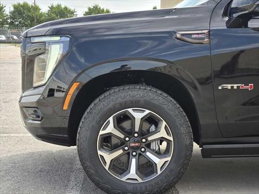2025 GMC Yukon XL 4WD AT4 Ultimate