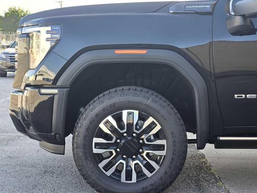 2025 GMC Sierra 2500 Denali Ultimate