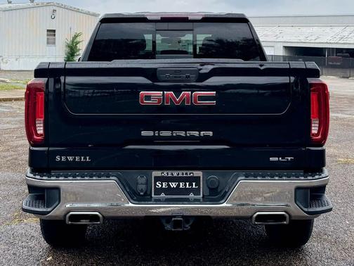 Onyx Black 2021 GMC Sierra 1500 SLT