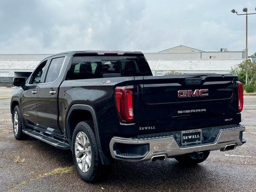 Onyx Black 2021 GMC Sierra 1500 SLT