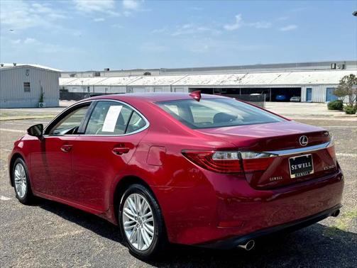 2015 Lexus ES 350 Crafted Line
