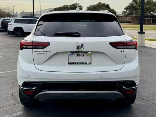 2023 Buick Envision Essence FWD