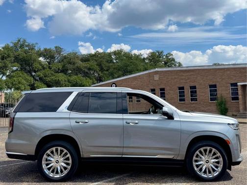 2024 Cadillac Escalade Premium Luxury