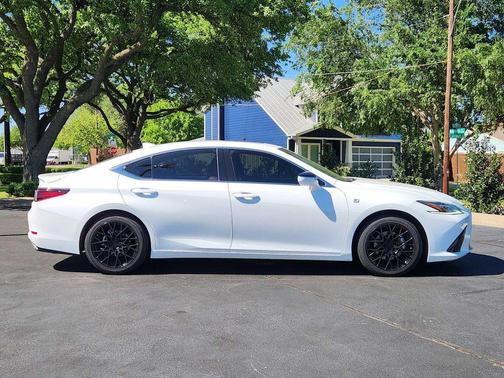 Ultra White 2019 Lexus ES 350 F Sport