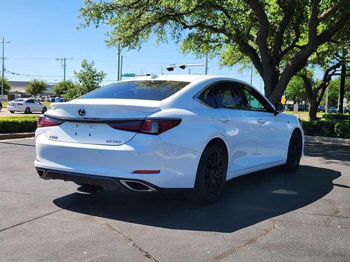 Ultra White 2019 Lexus ES 350 F Sport