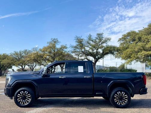 2024 GMC Sierra 2500 Denali Ultimate