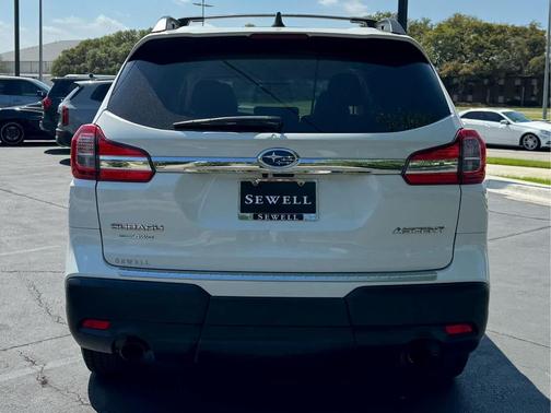 Crystal White Pearl 2019 Subaru Ascent Premium 8-Passenger