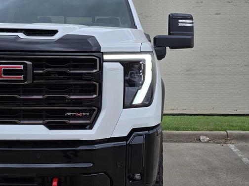 Summit White 2026 GMC Sierra 2500 AT4X