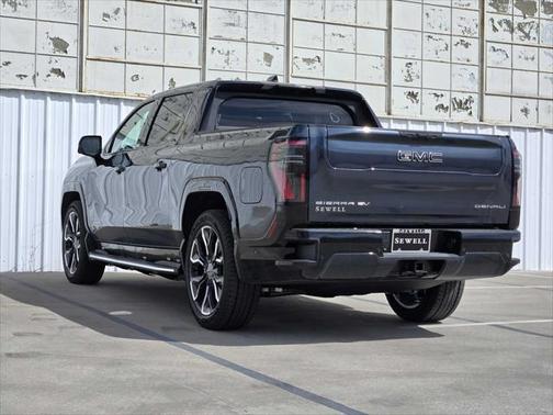 2025 GMC Sierra EV Extended Range Denali