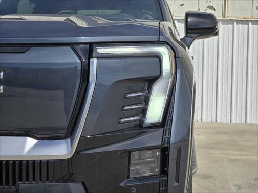 2025 GMC Sierra EV Extended Range Denali