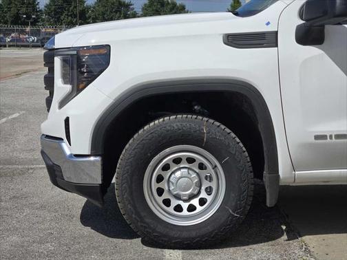 2025 GMC Sierra 1500 Pro