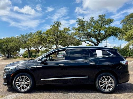 2022 Buick Enclave FWD Premium